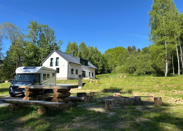 Cesky Les Apartment Lesna (Tachov)
